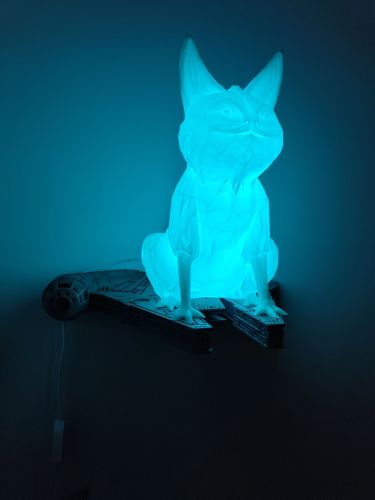 Lámpara Gato de Lothal + repisa Halcón Milenario